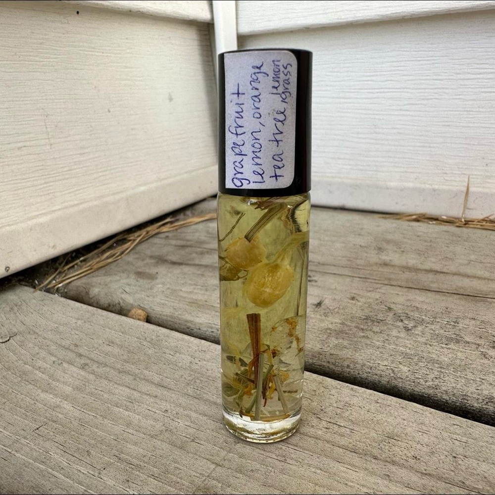 Fresh air essential oil roller